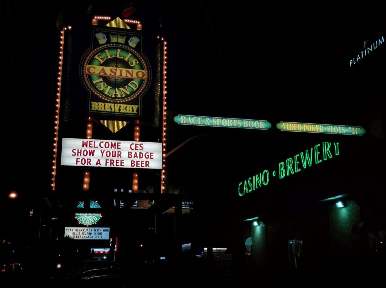 2048px Ellis island casino brewery 2016 768x573