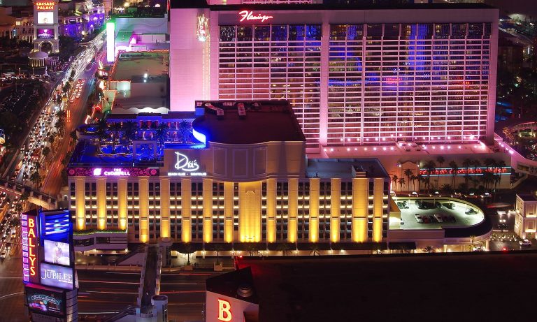 2048px The Cromwell Las Vegas at Night 768x461