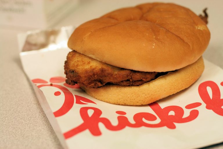 2048px ChickFilA ChickenSandwich 768x512
