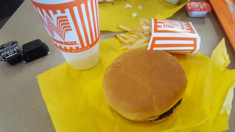 2048px Whataburger food 768x432