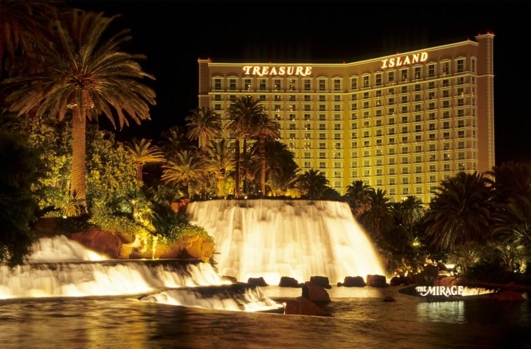 pexels philippe serrand 337910945 14213318 Large 768x505