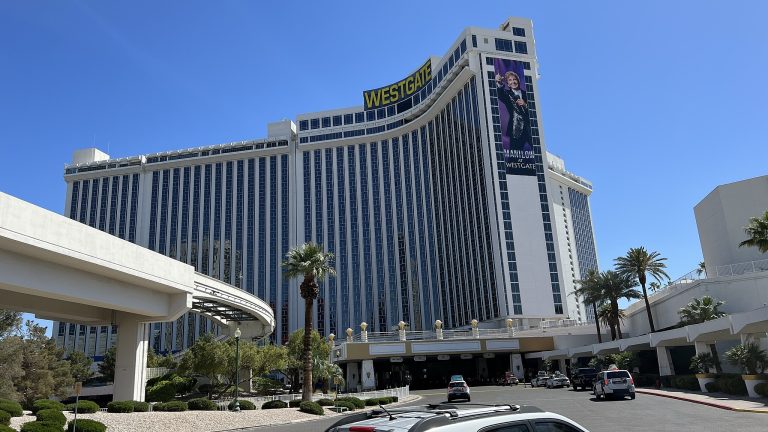 2048px West gate hotel Las Vegas Nevada 2022   52074015973 768x432